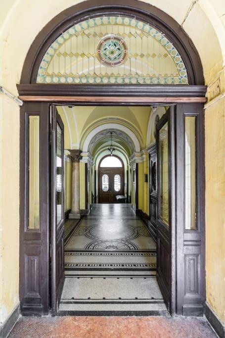 Appartement Krudy Gyula Stunning Fancy Downtown Spot With 2 Br Boedapest
